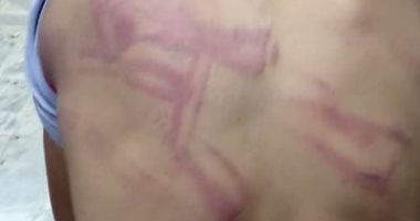 بسبب طائرة ورقية.. عامل يعذب ابن الجيران بعصا بالمحلة