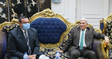 محافظا البحيرة وبنى سويف يهنئان مديرا الأمن بعيد الأضحى.. صور