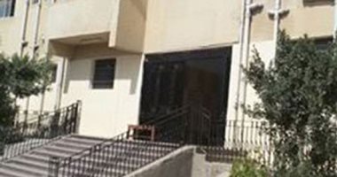 إحالة 41 طبيبا وممرضا وإداريا للتحقيق بالقناطر الخيرية لتغيبهم عن العمل