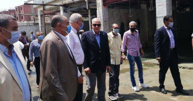 صور.. محافظ الجيزة يتفقد مجزر الوراق.. ويؤكد: تجهيز 23 مجزرا وفتحها بالمجان