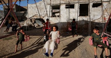 بالمراجيح والبلالين.. احتفالات الأطفال بعيد الأضحى حول العالم