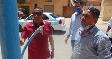 محافظ مطروح يوجه مجلس المدينة بمتابعة أعمال النظافة أول بأول " صور"