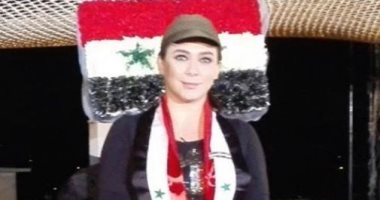 سلاف فواخرجى تهنئ الجيش السورى بذكرى تأسيسه الـ75: "ضمان حياتنا ومستقبلنا"