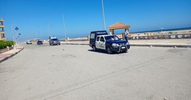 تكثيف أمني لضمان خلو شواطئ مصيف بلطيم من المواطنين.. صور