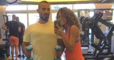 شاهد أحمد سعد وخطيبته علياء فى صالة "الجيم" أثناء تدريباتهما الرياضية