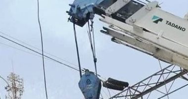 إعادة الكهرباء للمناطق المحرومة بعد إصلاح أعطال محطتين فى أسوان