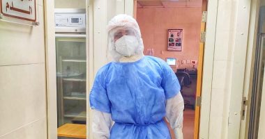 الجيش الأبيض.. "عمر" أخصائى مختبرات طبية بمستشفى بئر العبد فى مواجهة كورونا