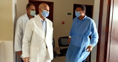 وكيل صحة الشرقية يتفقد عزل العاشر من رمضان ويؤكد انخفاض الأعداد 