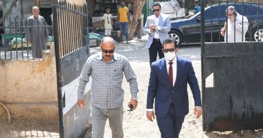 صور.. نائب محافظ قنا يتفقد الوحدة الصحية بجراجوس