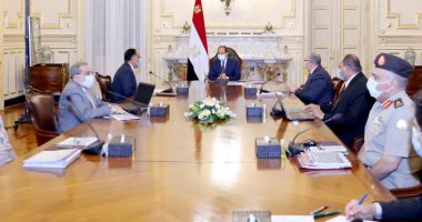 السيسى يوجه بالتوسع فى المشروعات القومية المرتبطة بقطاع الزراعة لمردودها الغذائى والصحى والاقتصادى على المواطنين والدولة.. وتوطين كافة مكونات تكنولوجيا تحلية المياه فى مصر