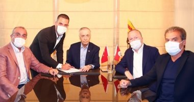 رسميا.. أردا توران يعود لصفوف جالطة سراى التركي