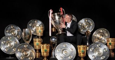التشكيل المثالى لنجوم بلا أندية فى الملاعب.. ريبيرى وديفيد لويز الأبرز