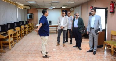 رئيس جامعة الأقصر يتابع استعدادات معامل الجامعة لتنسيق طلاب الثانوية العامة