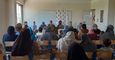 "القومي للمرأة" ينظم ندوة تعريفية بانتخابات مجلس الشيوخ بقرى أبيس بالإسكندرية