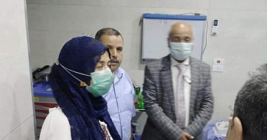 وكيل صحة الغربية يزور مصابى منزل المحلة المنهار ويوجه بسرعة استخراج شهادة الوفاة