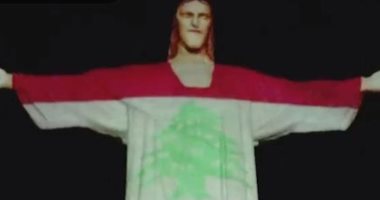إضاءة تمثال المسيح في ريو دي جانيرو بعلم لبنان تضامنا مع ضحايا التفجير