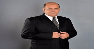 بعد تراجع الإصابات.. برلمانى: الكمامة أصبحت غريبة عند المواطنين
