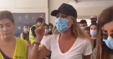 مايا دياب وسط المتطوعين فى بيروت لمساعدة العائلات المتضررة من التفجيرات.. فيديو
