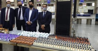 جمارك مطار القاهرة تضبط محاولة تهريب كمية من مستحضرات التجميل