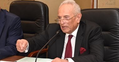 "وكيل الشيوخ": لجنة اللائحة تضم كافة الأطياف السياسية لإتاحة الرأي والرأى الآخر