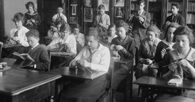 الأنفلونزا الأسبانية.. مدارس نيويورك وشيكاجو تواصل فتح المدارس أثناء وباء 1918