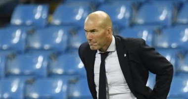 ليكيب.. كورونا منع ريال مدريد من التعاقد مع 3 صفقات هذا الصيف
