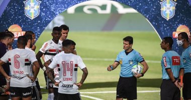 إلغاء المباراة الافتتاحية فى الدورى البرازيلى بعد ظهور 10 حالات كورونا