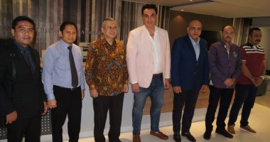 سفير أندونيسيا يلتقى أعضاء غرفة السياحة بالإسكندرية لبحث سبل التعاون..صور