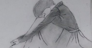 الطفلة "رفيدة" من الجيزة تشارك بلوحات تعبر عن موهبتها بالرسم 