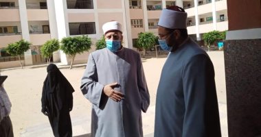 الوكيل الشرعى لأزهر الإسكندرية يتفقد لجان امتحان نقل وشهادات القراءات