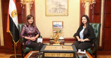 بعد قليل على "تليفزيون اليوم السابع".. لقاء خاص مع السفيرة نبيلة مكرم وزيرة الهجرة