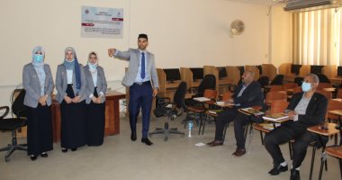 جامعة الفيوم: الإنتهاء من مناقشة مشاريع التخرج بكلية الحاسبات والمعلومات