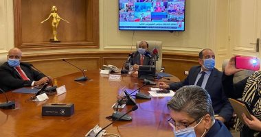 غرفة عمليات التنمية المحلية تتابع انتظام انتخابات مجلس الشيوخ فى المحافظات.. محمود شعراوى: وفرنا كافة الإمكانات لخروج الانتخابات بصورة مشرفة.. وإقبال أهالى سيناء على الانتخابات يعكس حالة الأمن والأمان.. صور
