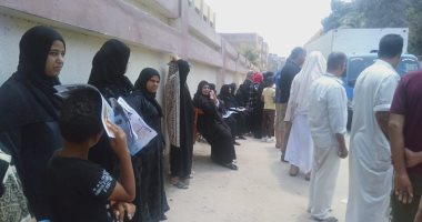صور.. إقبال الناخبين على التصويت فى انتخابات "الشيوخ" بأبوكبير بالشرقية