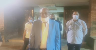 وزير الداخلية الأسبق يدلى بصوته فى انتخابات مجلس الشيوخ 