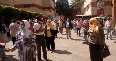 مسيرة بالأعلام بشوارع الجيزة للحث على المشاركة فى انتخابات مجلس الشيوخ.. صور