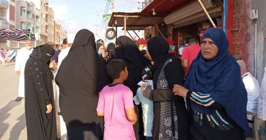 صور .. السيدات وكبار السن وذوى الاحتياجات يتصدرون مشهد الانتخايات بكفر الشيخ