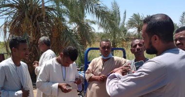 أهالى قرية العديسات يواصلون التوافد على لجان انتخابات الشيوخ بالأقصر