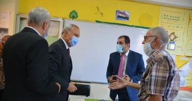 محافظ القليوبية يتفقد لجان انتخابات الشيوخ فى يومها الثانى بـ4 مدن.. صور