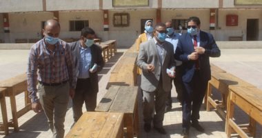 صور.. محافظ بنى سويف ونائباه يواصلون متابعتهم لانتخابات مجلس الشيوخ