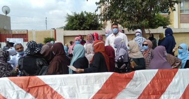 إقبال كثيف من الناخبين بالقليوبية قبل إغلاق باب التصويت بانتخابات الشيوخ