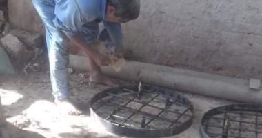 بعد تكرار سرقتها.. رئيس "مياه قنا" يكلف بزيادة إنتاج بالوعات الصرف الصحى