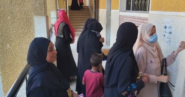 السيدات يتصدرن المشهد فى ثانى أيام انتخابات الشيوخ بقنا (صور)