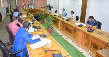 مجلس "برنامج MBA" بتجارة سوهاج يناقش موعد التقدم للتسجيل للعام الدراسى الجديد
