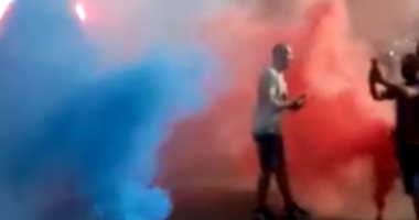 برشلونة ضد البايرن.. وداع نارى من مشجعى البارسا للاعبين قبل القمة "فيديو"