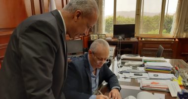 محافظ الأقصر يعتمد نتيجة الدور الثانى للشهادة الإعدادية بنسبة نجاح 100%
