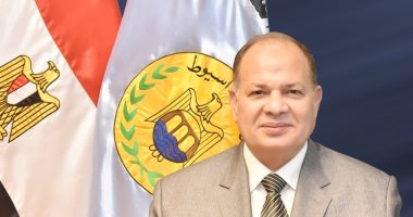 محافظ أسيوط يقرر نقل رئيس قرية بنى زيد الأكراد للديوان العام ويحيله للتحقيق