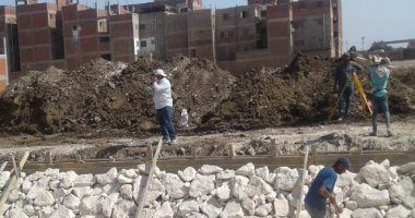 محافظ المنوفية: تطوير وتبطين 1000 متر بترعة شمنديل بقويسنا.. صور