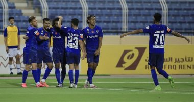 الهلال يكتسح العدالة برباعية ويبتعد بصدارة الدوري السعودي.. فيديو