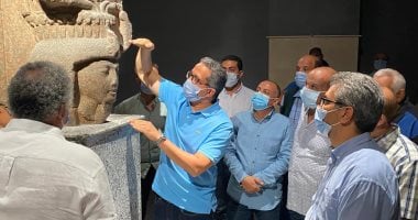 وزير السياحة: عرض القطع الأثرية المكتشفة حديثا فى متحف شرم الشيخ.. صور 